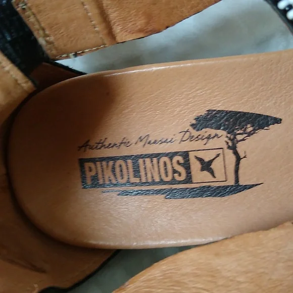 PIKOLINOS Spain Black Leather Sandals with Intricate Beadwork Sz 39